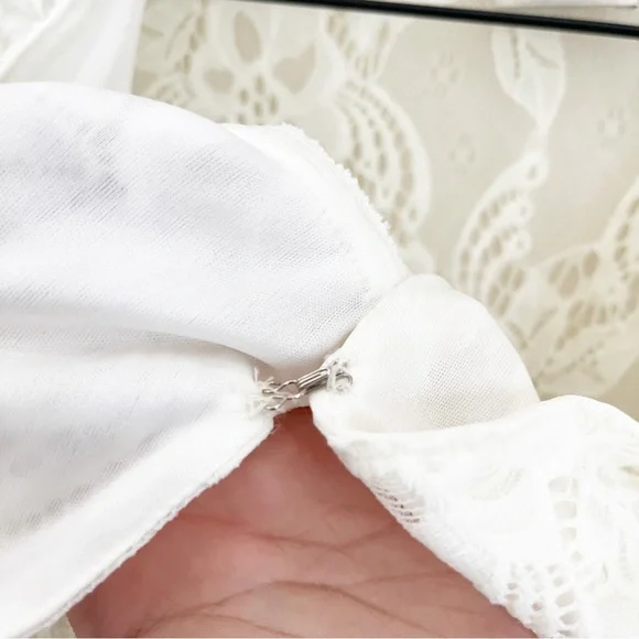 Show Me Your Mumu Lace Roxy Romper Size Large - Picture 6 of 8